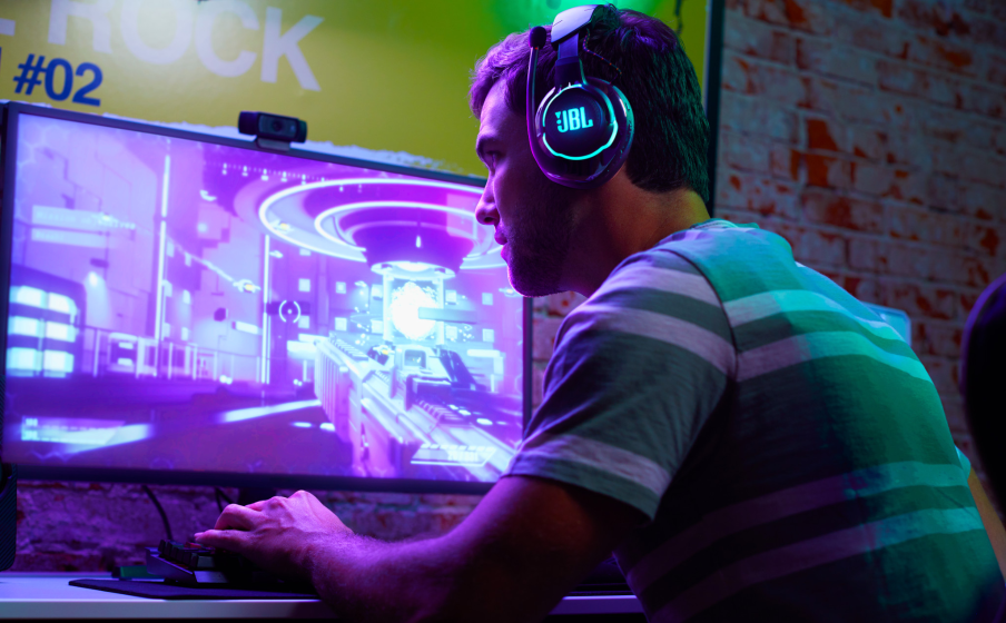 JBL Quantum 800 Audio de precisión diseñado para gamers - Image