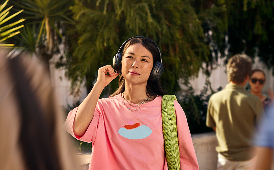 JBL Tour One M3 Cancelaci&oacute;n de ruido True Adaptive 2.0 de 8 micr&oacute;fonos con ajustes en tiempo real - Image