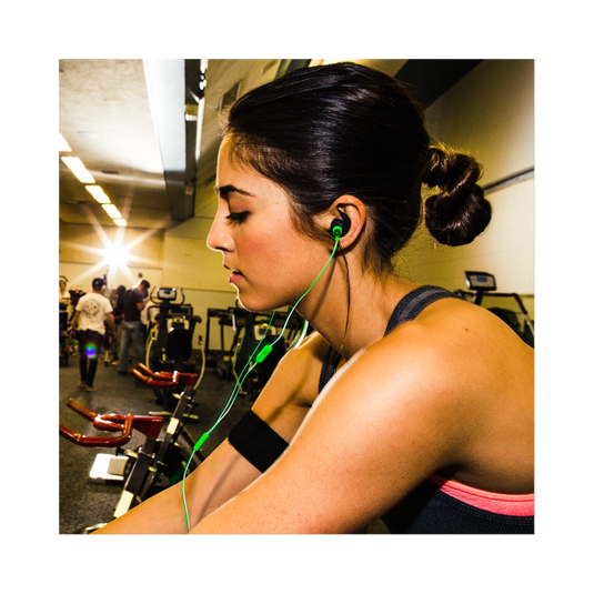 Reflect Mini - Teal - Lightweight, in-ear sport headphones - Detailshot 17 image number null